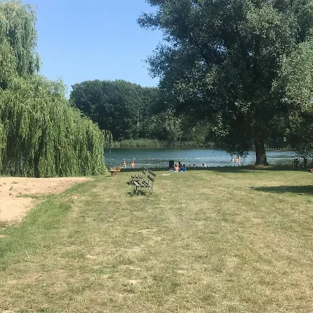 Blauwe Lelie Nyaraló