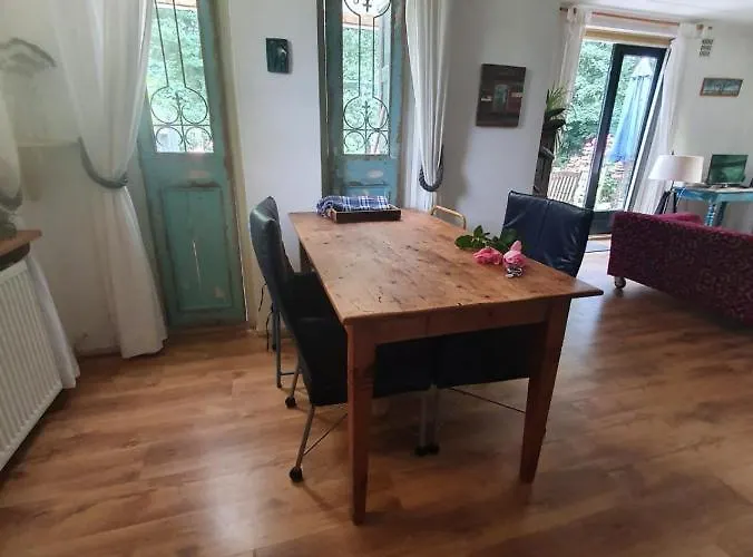 Holiday home Blauwe Lelie *