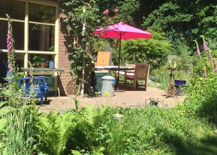 Holiday home Blauwe Lelie *