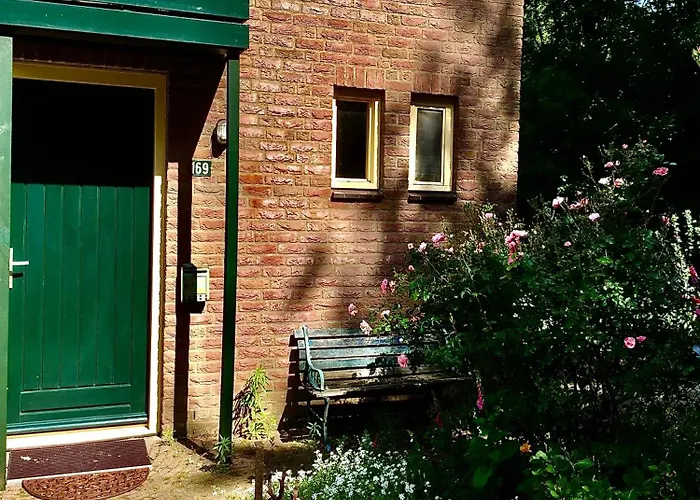 Holiday home Blauwe Lelie